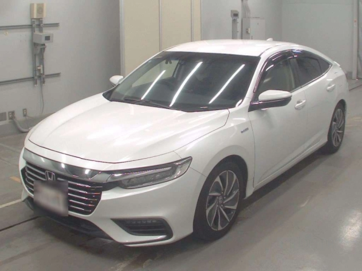 HONDA INSIGHT ZE4 2019