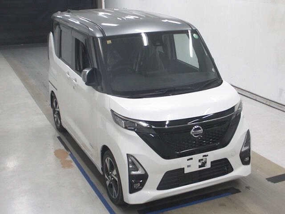 NISSAN ROOX B45A 2020