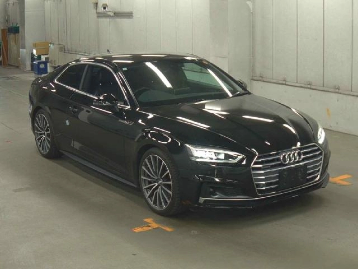 AUDI A5 F5CYRF 2019