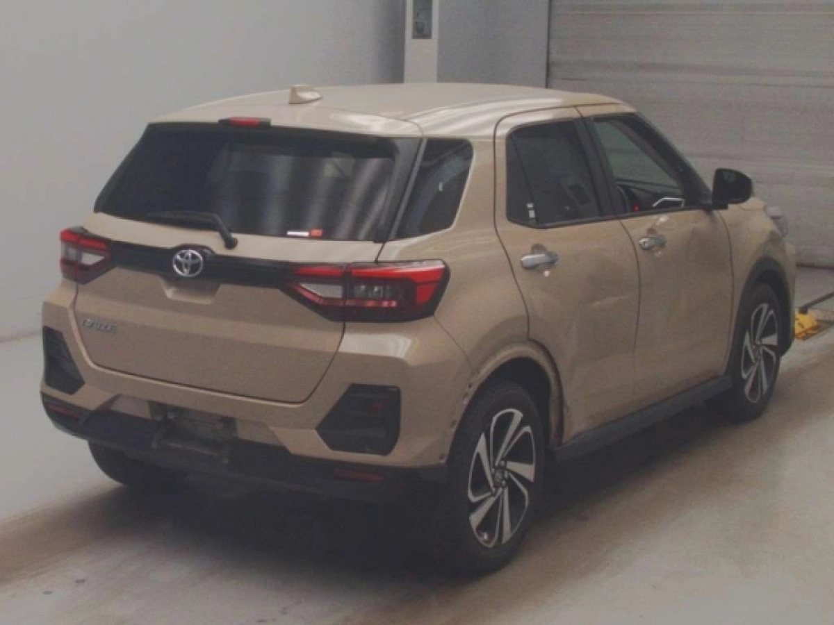 TOYOTA RAIZE
