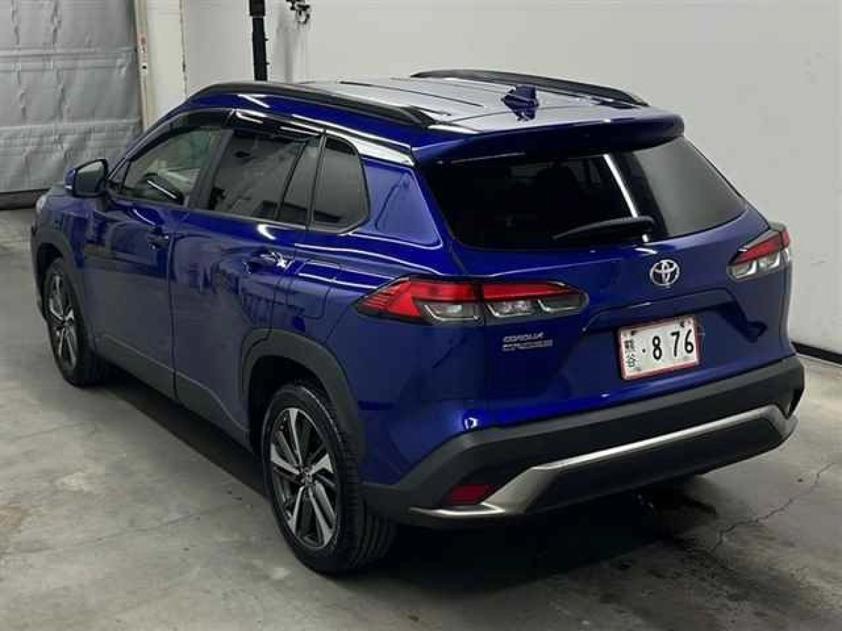 TOYOTA COROLLA CROSS