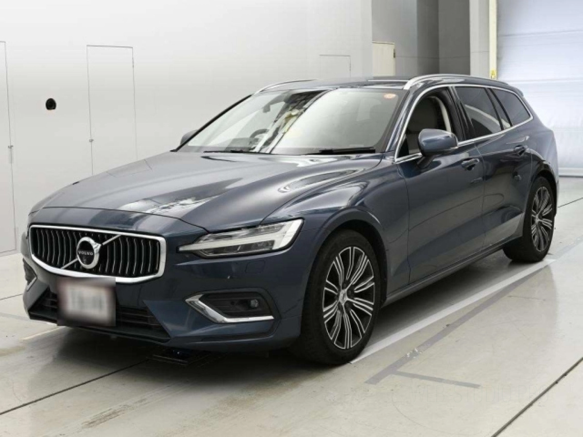 VOLVO V60 ZB420 2019