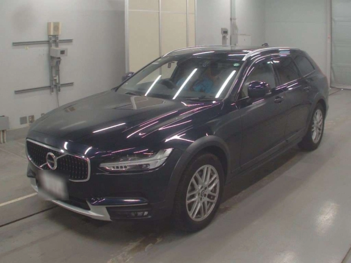 VOLVO V90 PB420 2019