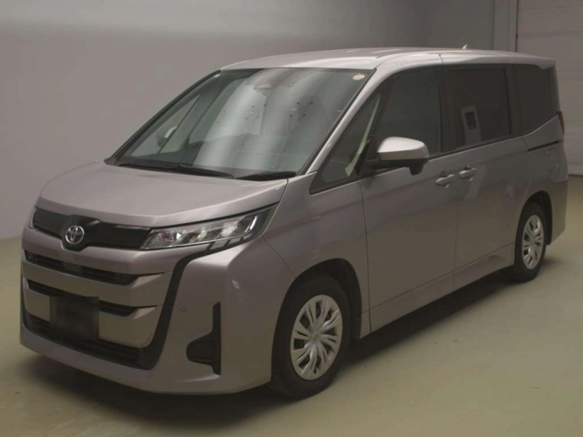 TOYOTA NOAH MZRA90W 2023