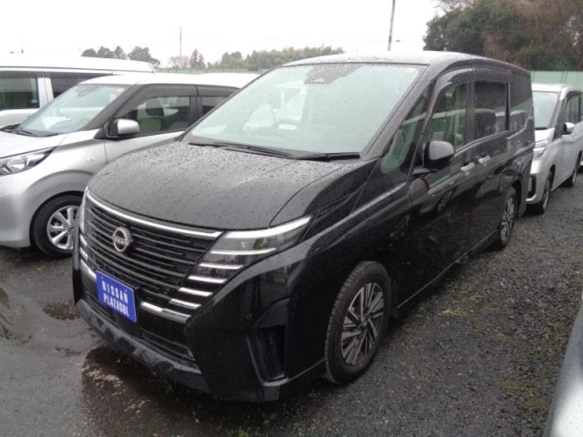 NISSAN SERENA FC28 2023