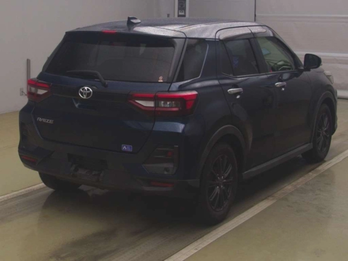 TOYOTA RAIZE