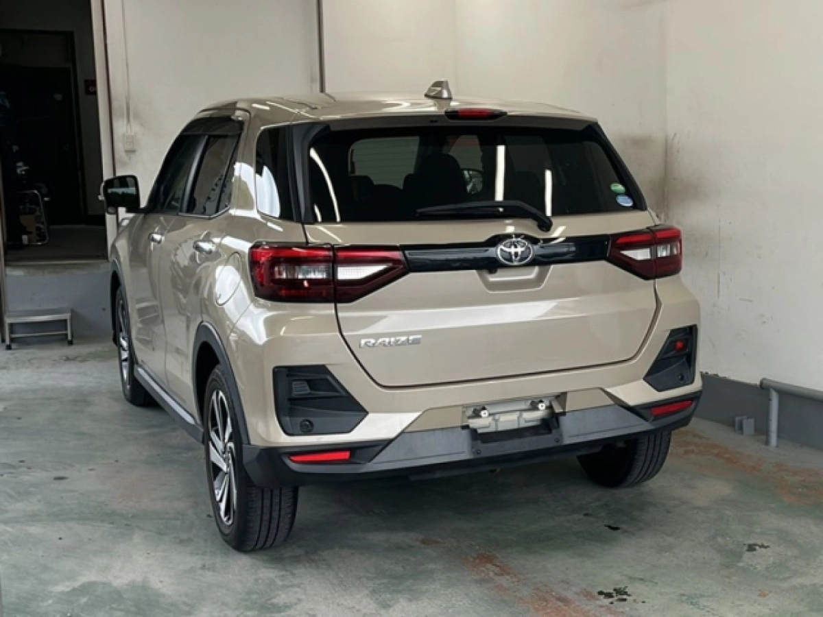 TOYOTA RAIZE