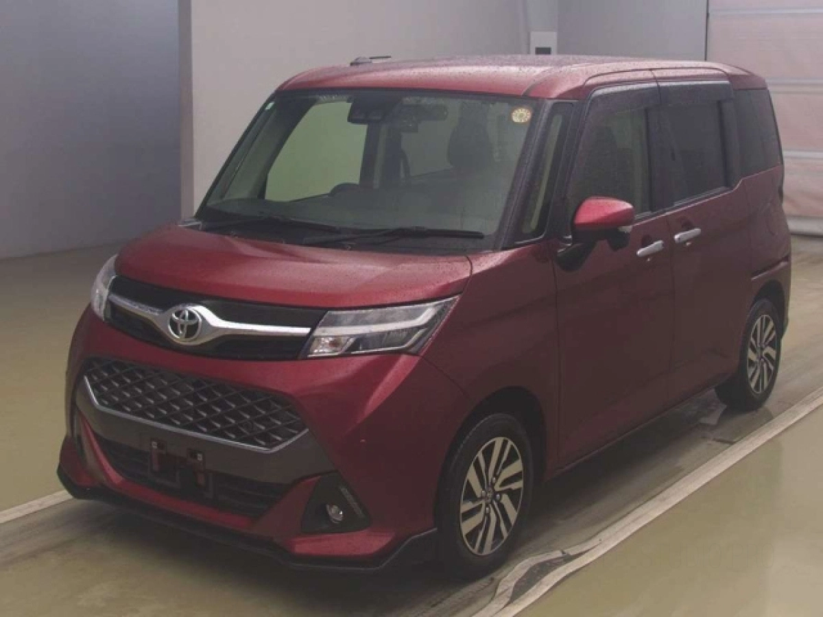 TOYOTA TANK M900A 2019