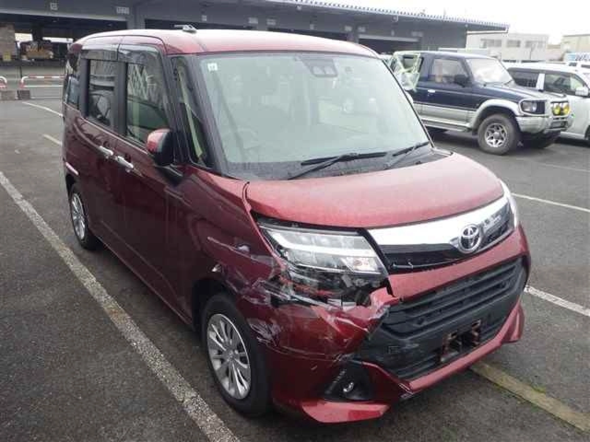 TOYOTA TANK M900A 2020