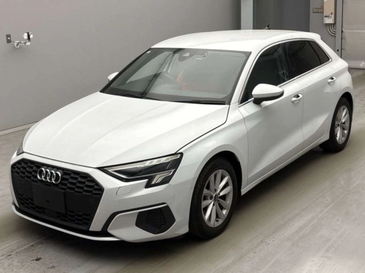 AUDI A3 GYDLA 2021