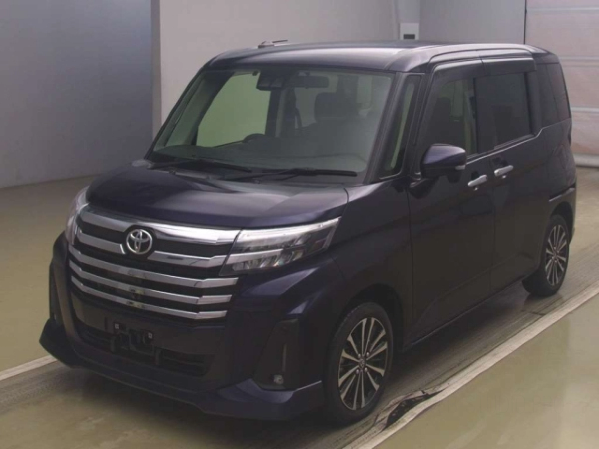 TOYOTA ROOMY M900A 2023
