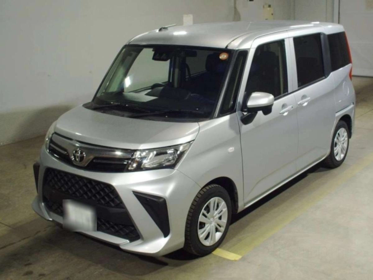 TOYOTA ROOMY M910A 2023