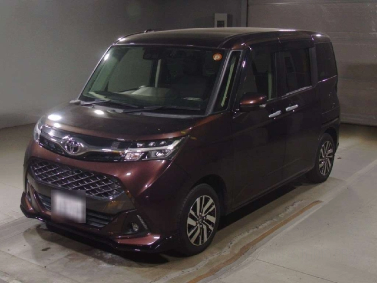 TOYOTA TANK M900A 2020