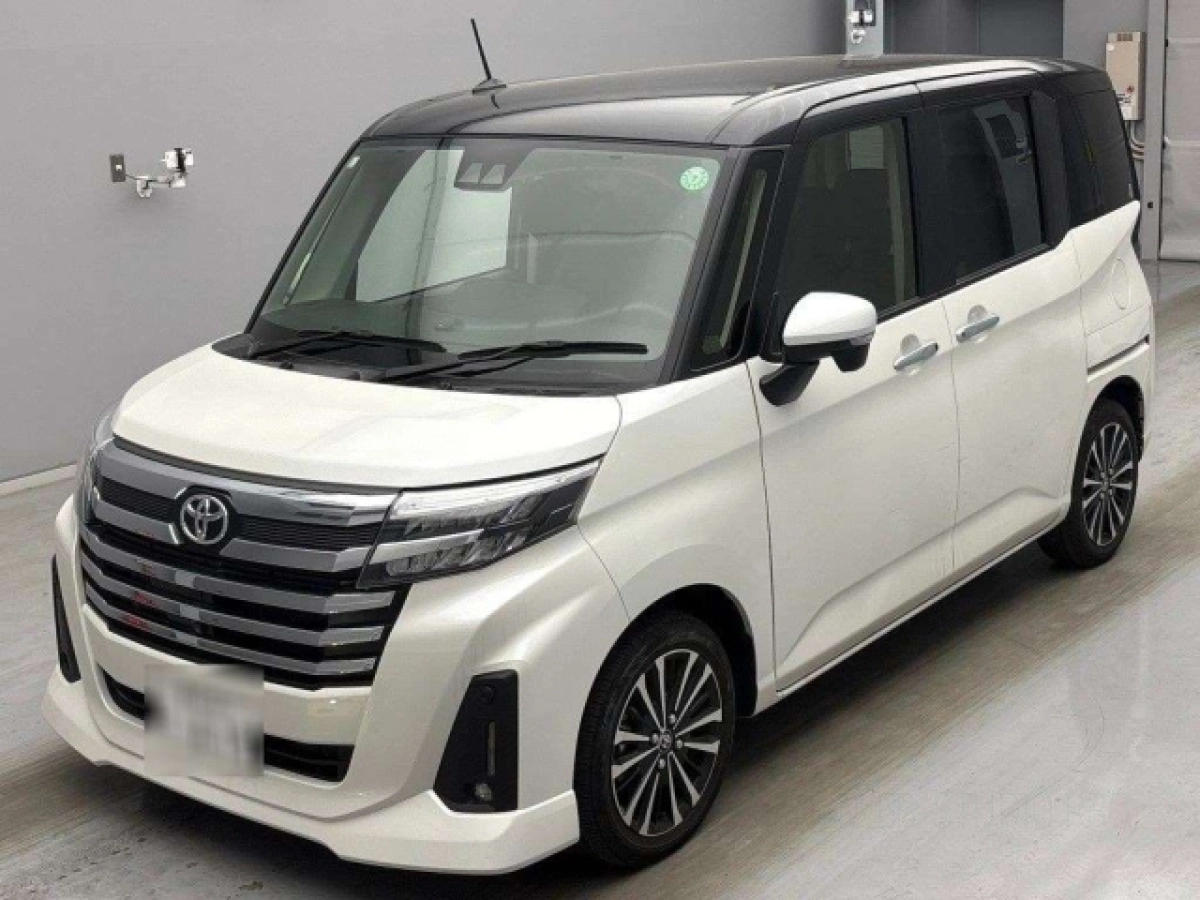 TOYOTA ROOMY M900A 2023