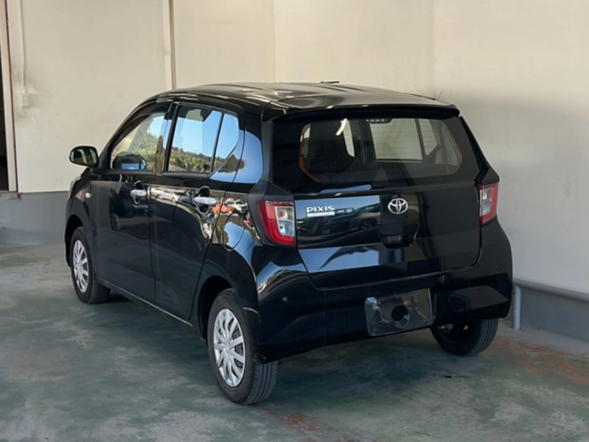 TOYOTA PIXIS EPOCH
