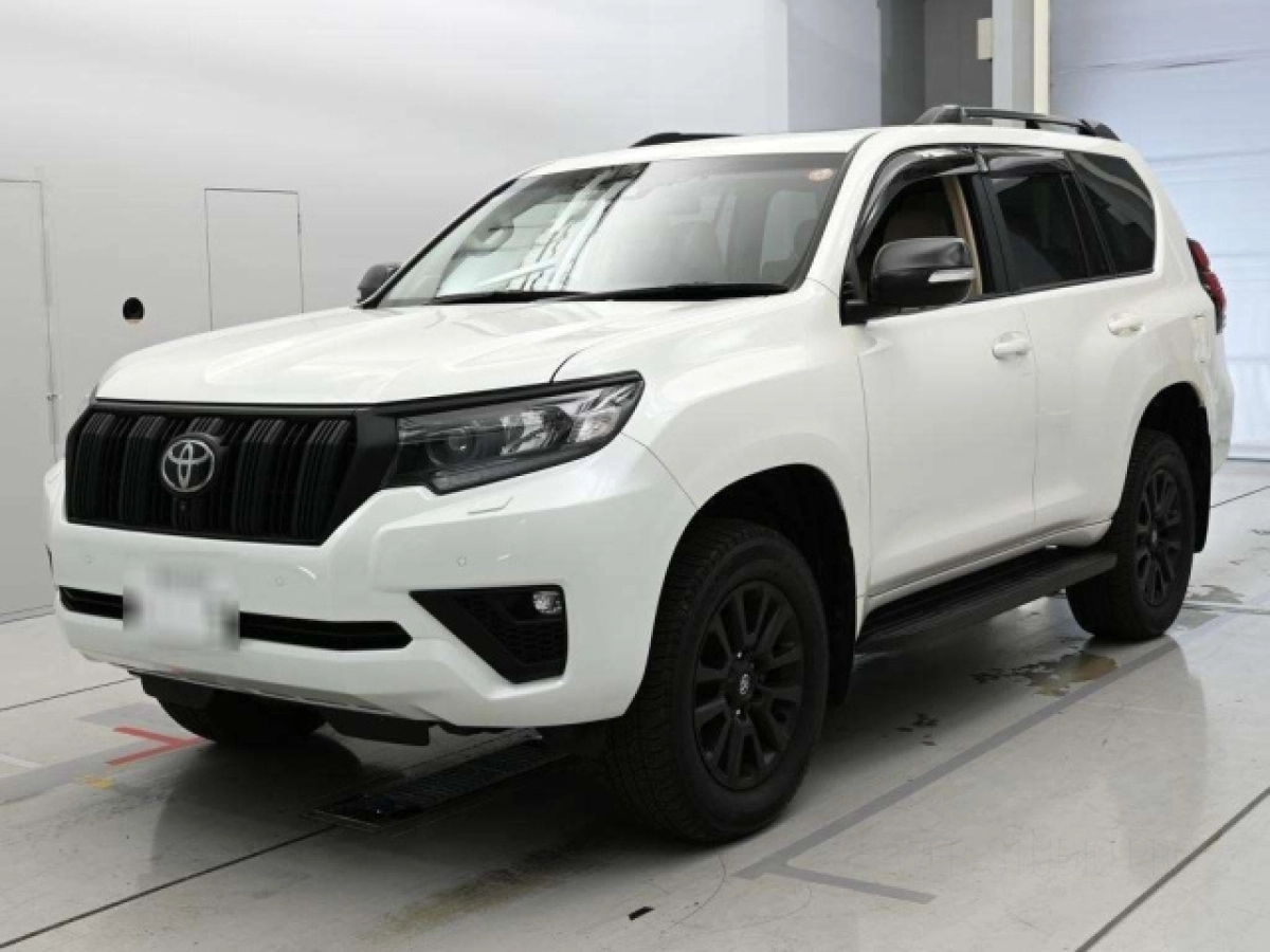 TOYOTA LAND CRUISER PRADO TRJ150W 2024