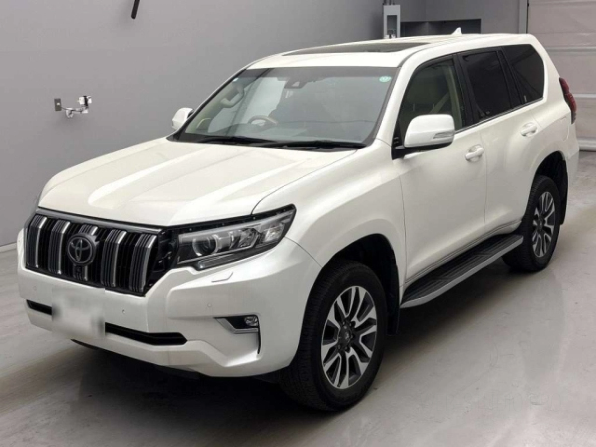 TOYOTA LAND CRUISER PRADO GDJ151W 2024