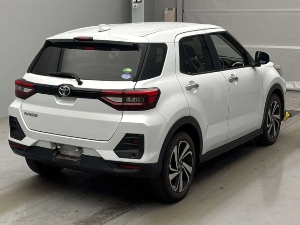 TOYOTA RAIZE
