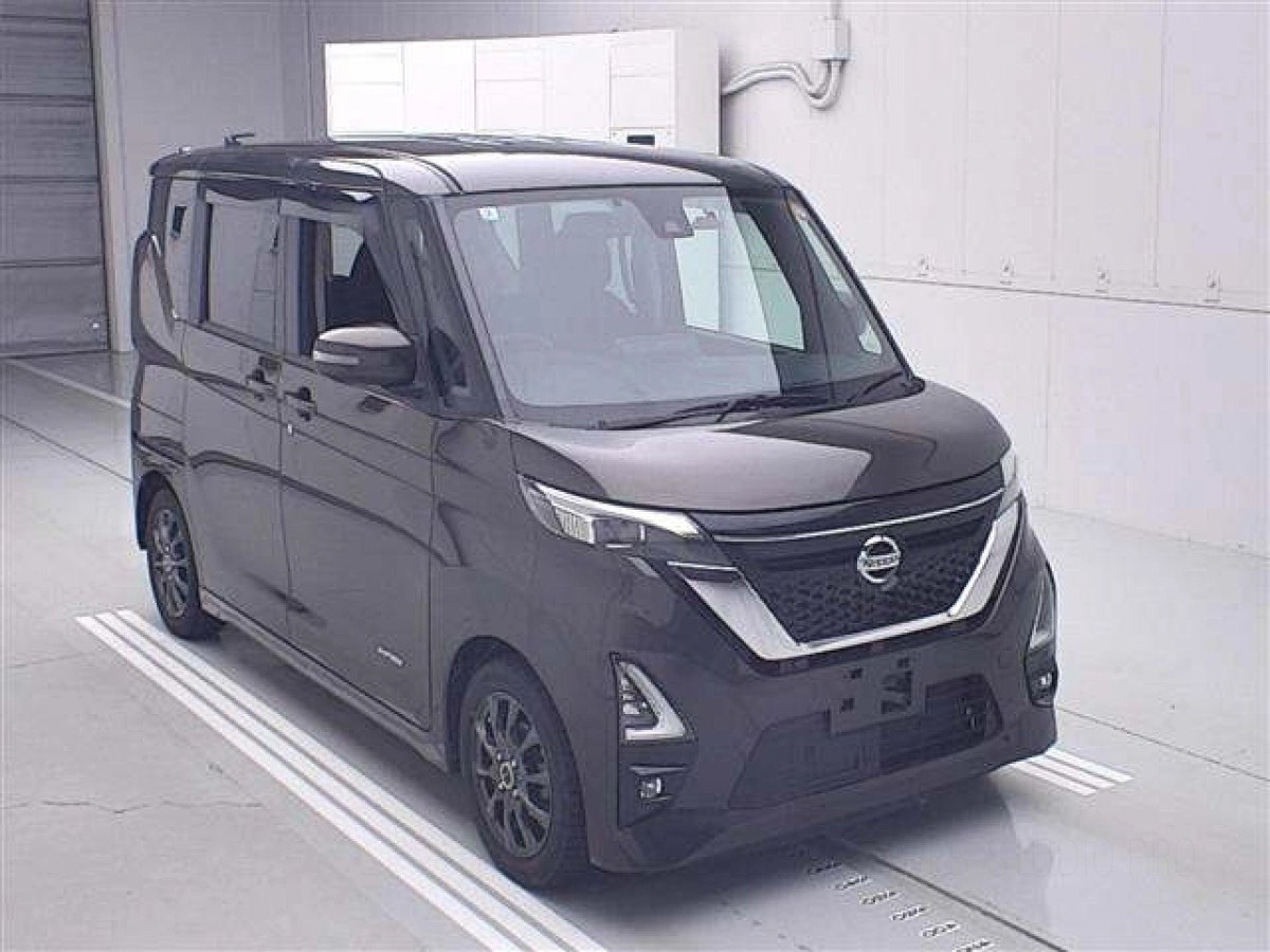 NISSAN ROOX B45A 2020