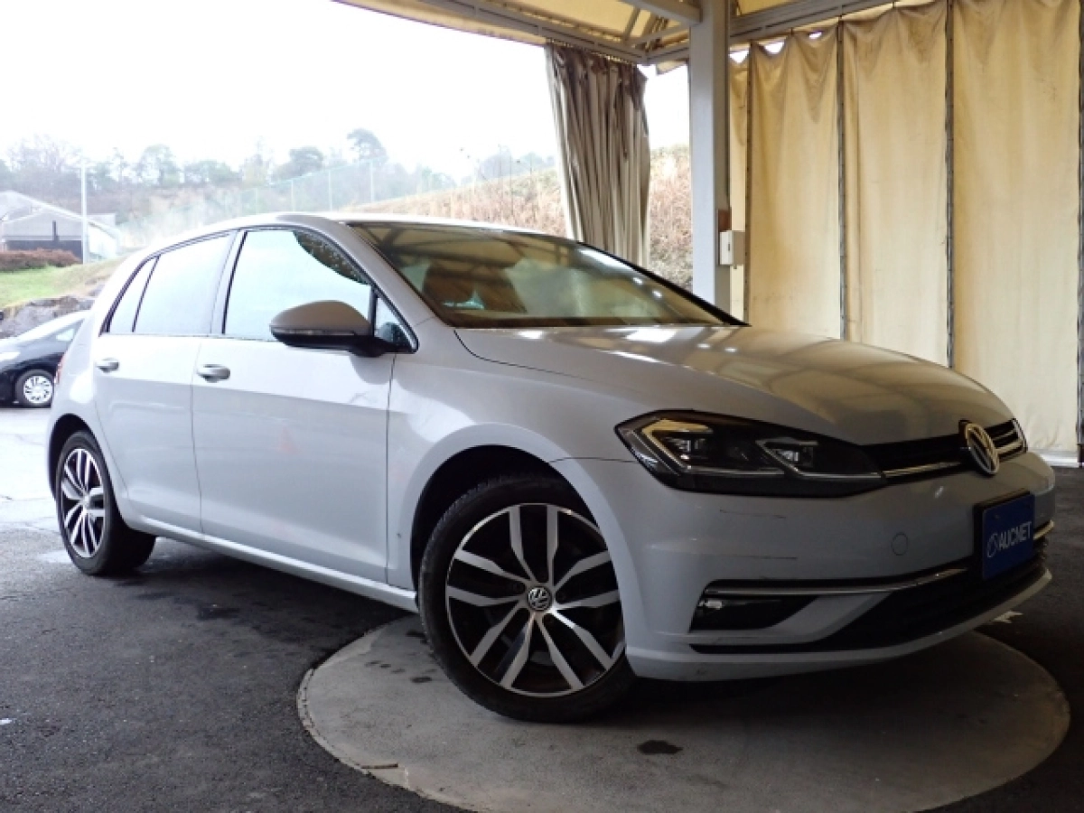 VOLKSWAGEN GOLF AUCPT 2019