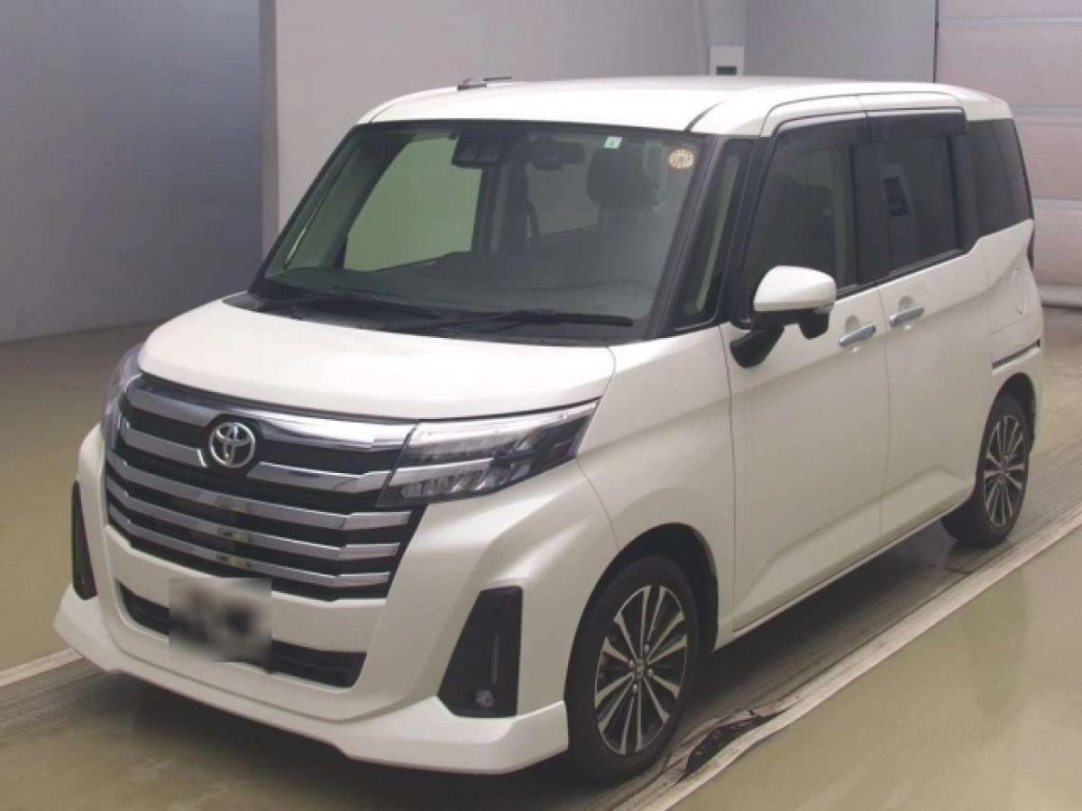 TOYOTA ROOMY M900A 2023