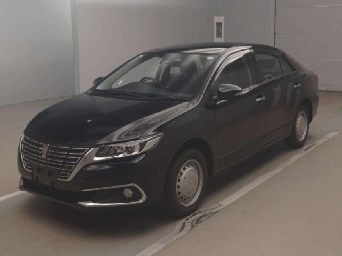 TOYOTA PREMIO ZRT260 2020