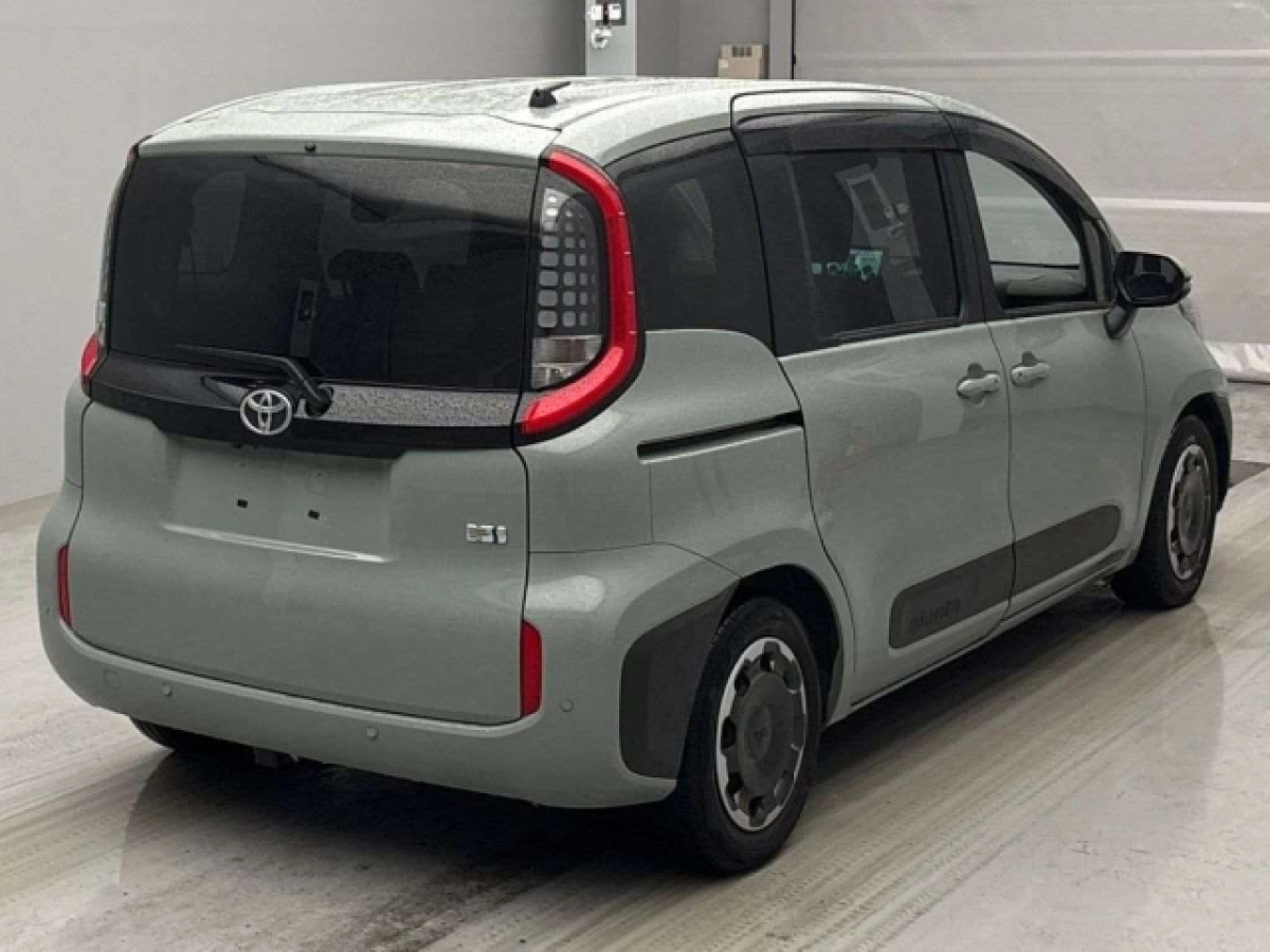 TOYOTA SIENTA