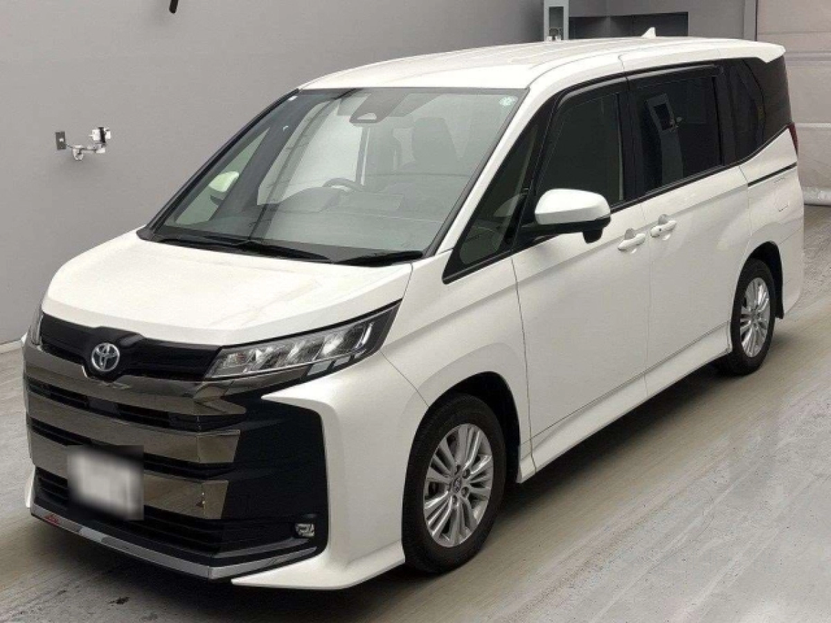 TOYOTA NOAH MZRA90W 2024