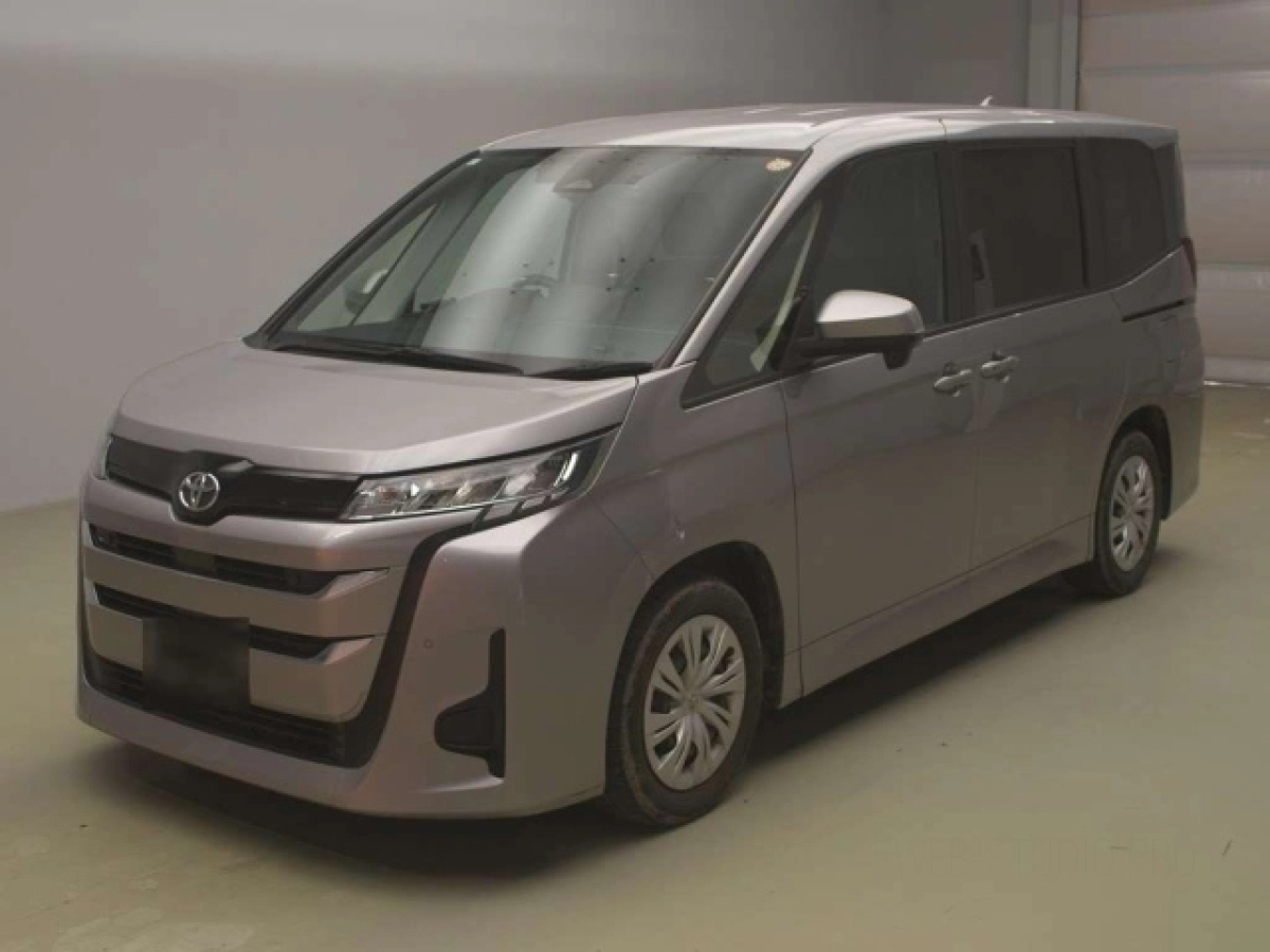 TOYOTA NOAH MZRA90W 2023