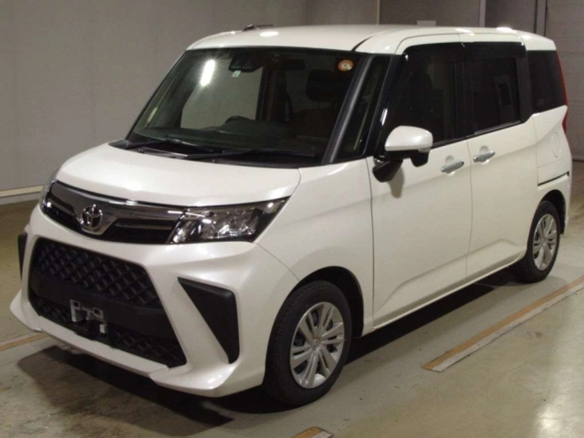 TOYOTA ROOMY M910A 2023