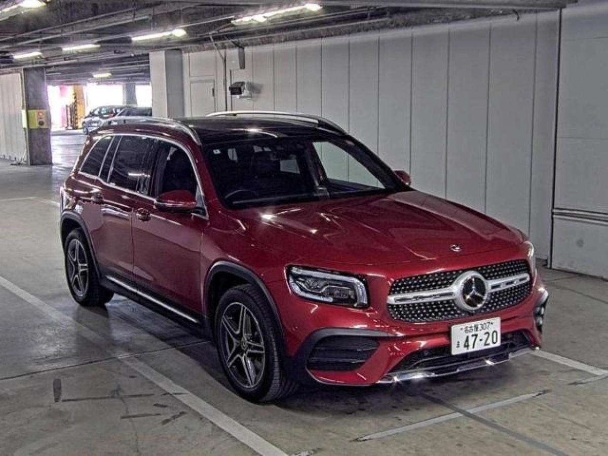 MERCEDES BENZ GLB 247684M 2024