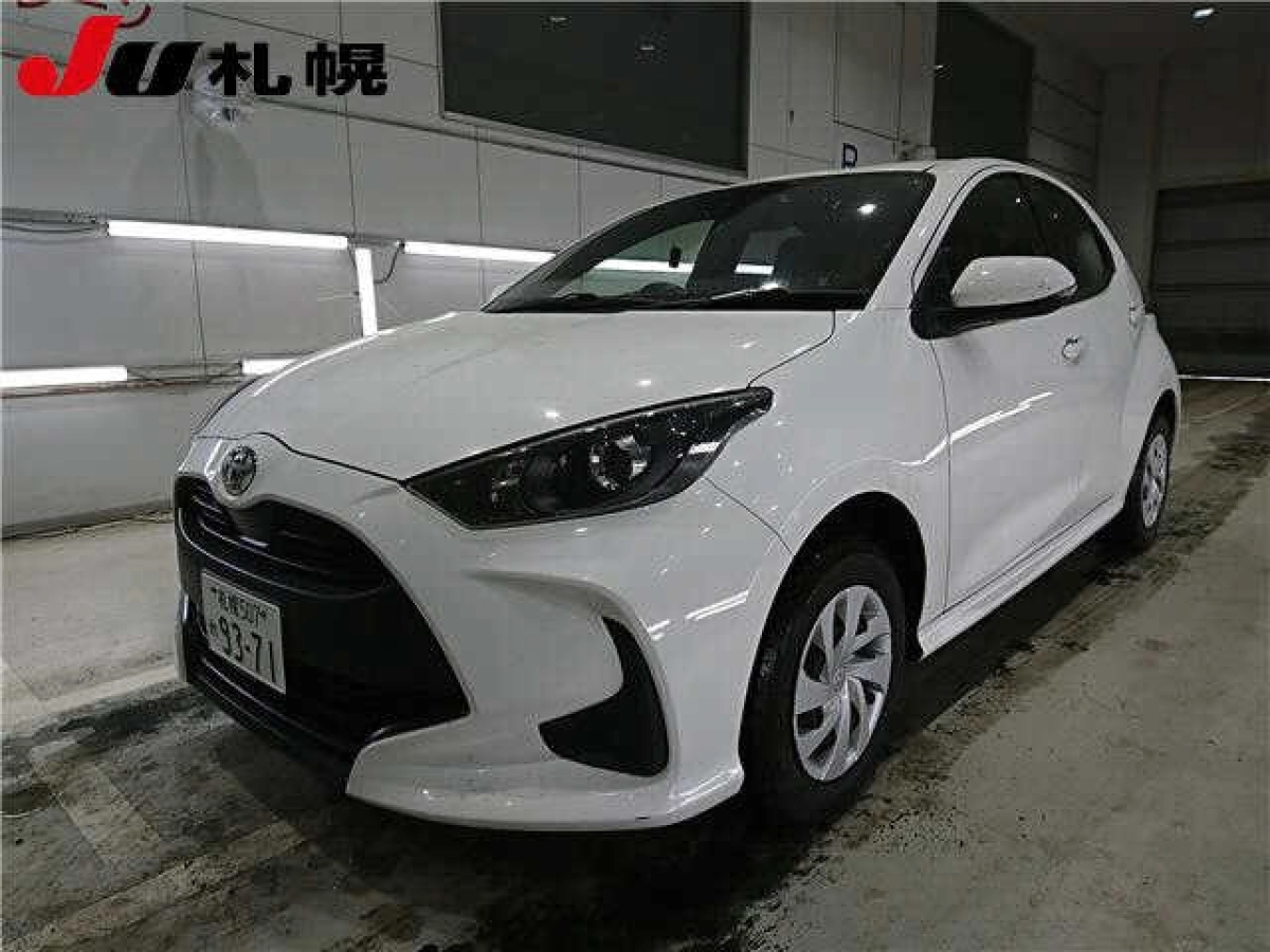 TOYOTA YARIS MXPA15 2023