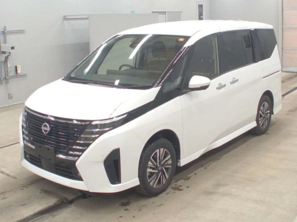 NISSAN SERENA FNC28 2023