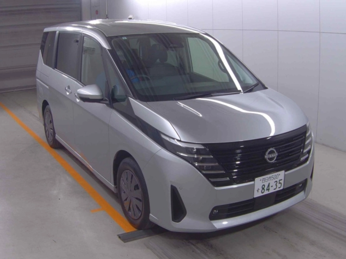 NISSAN SERENA C28 2023