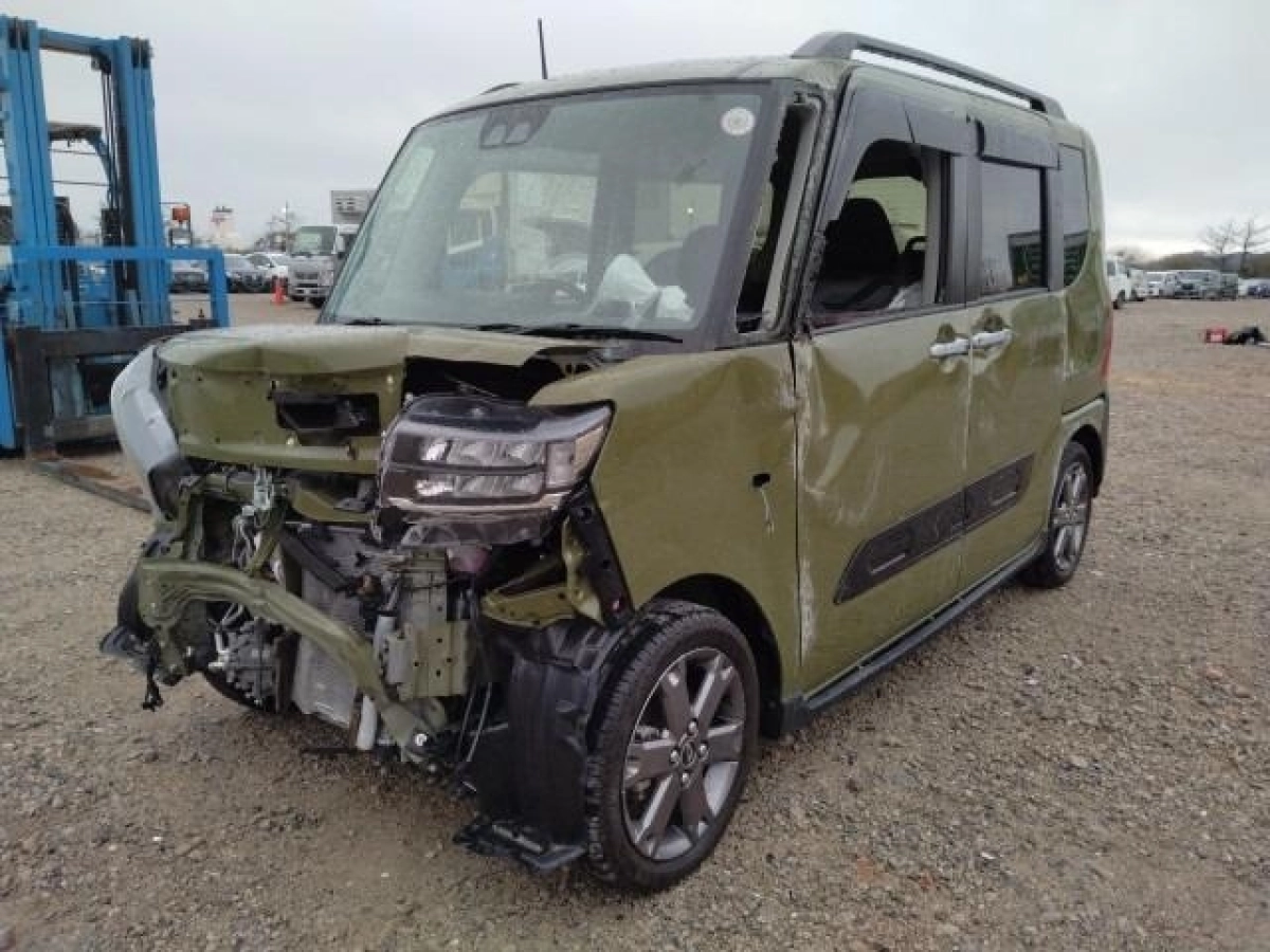 DAIHATSU TANTO LA650S 2023