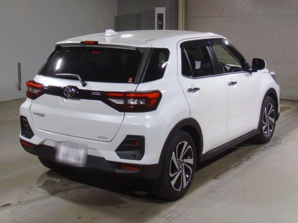 TOYOTA RAIZE