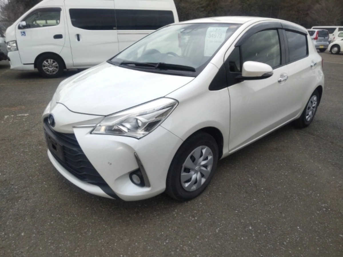 TOYOTA VITZ NSP130 2019
