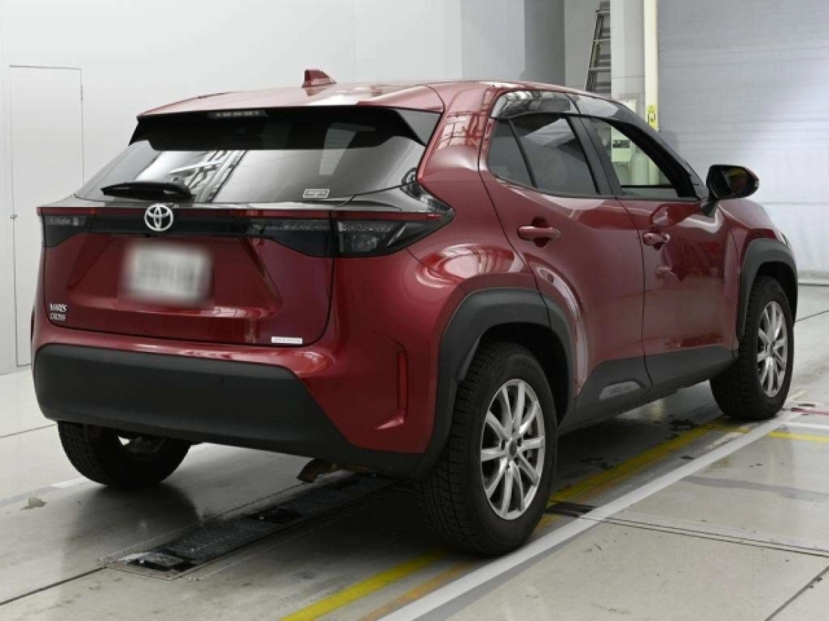 TOYOTA YARIS CROSS