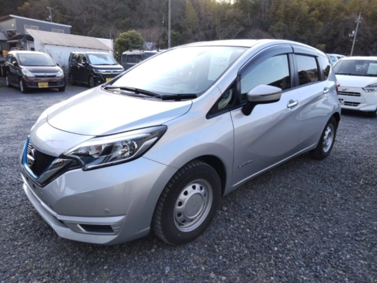NISSAN NOTE HE12 2019