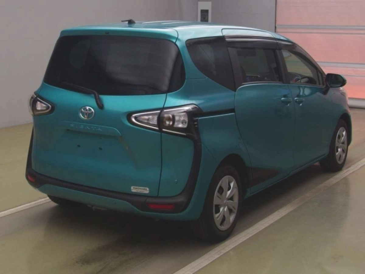 TOYOTA SIENTA