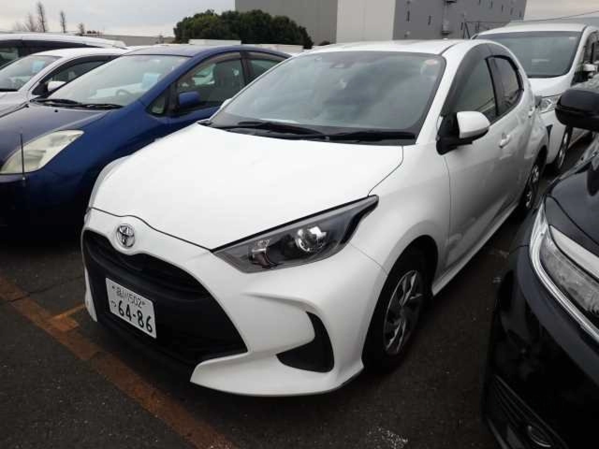 TOYOTA YARIS MXPA10 2021