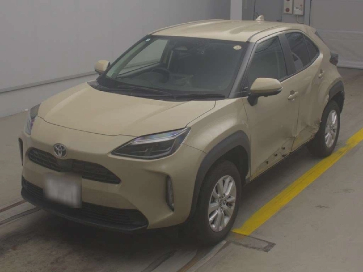 TOYOTA YARIS CROSS MXPB10 2024