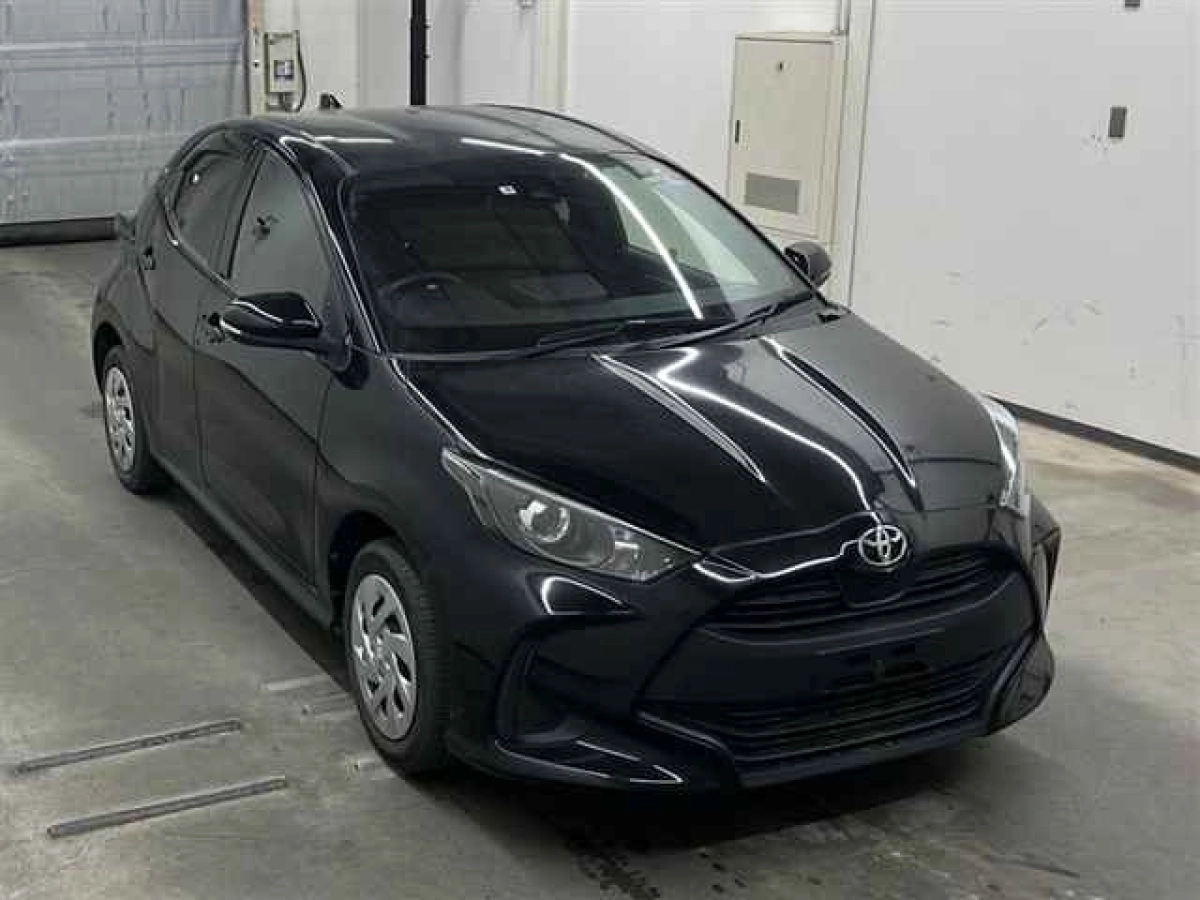 TOYOTA YARIS MXPA15 2022