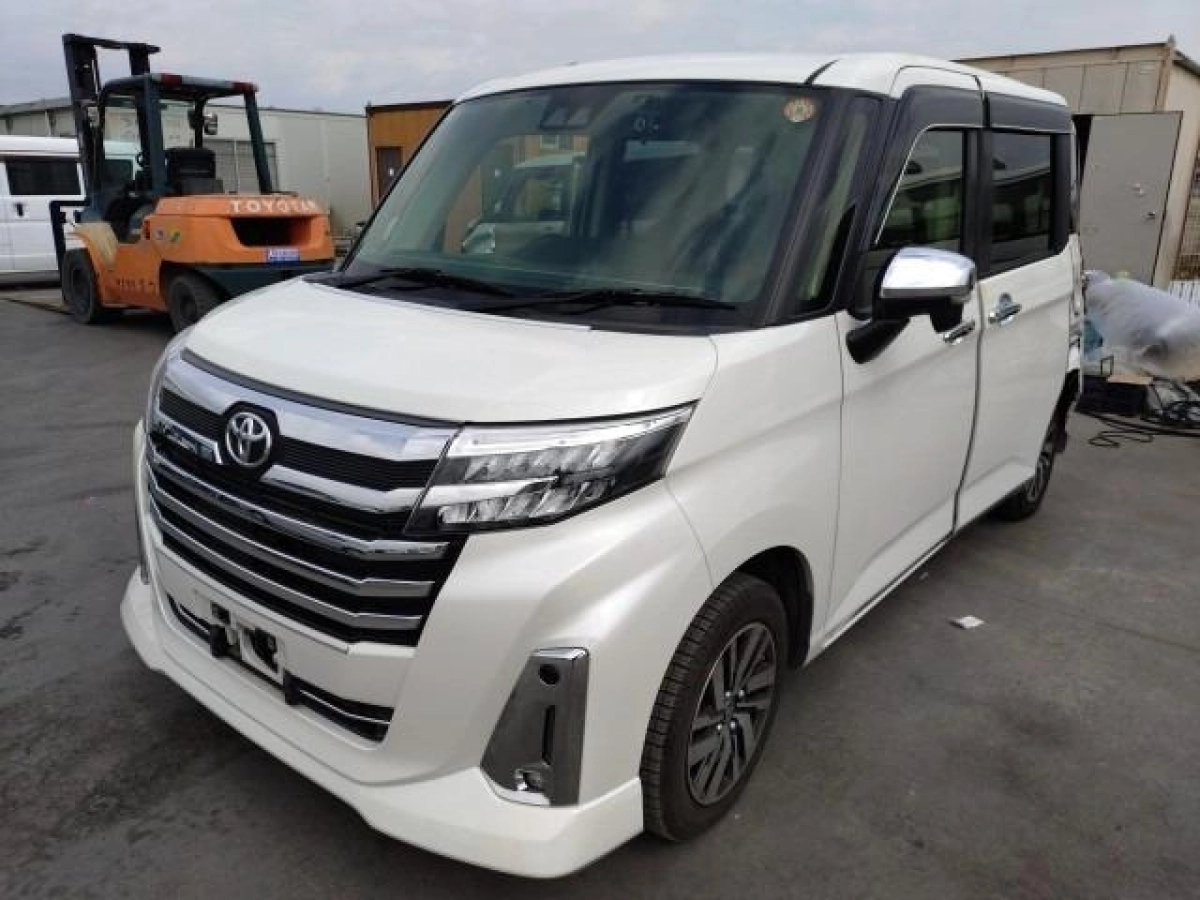 TOYOTA ROOMY M900A 2021