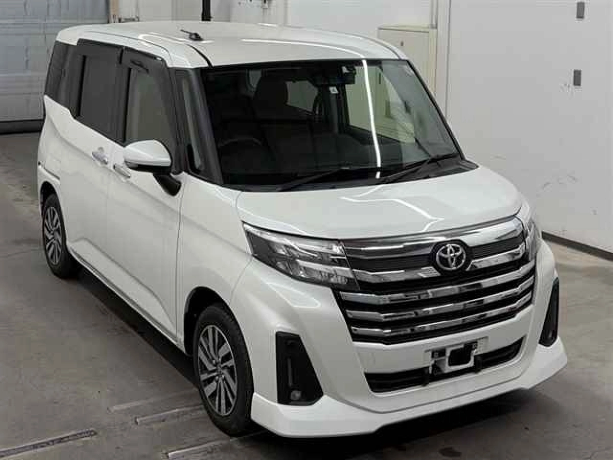 TOYOTA ROOMY M900A 2023