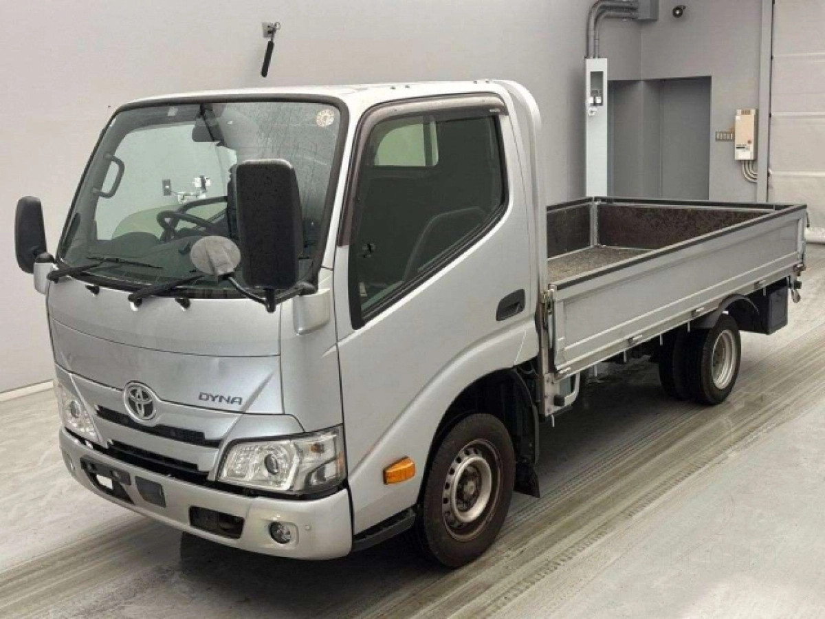 TOYOTA DYNA TRY230 2022