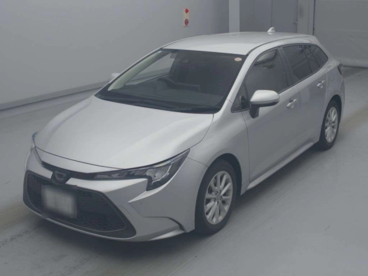 TOYOTA COROLLA TOURING ZRE212W 2020