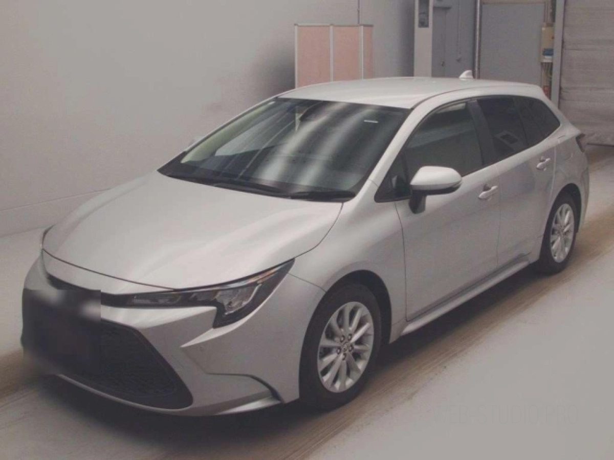 TOYOTA COROLLA TOURING ZRE212W 2020