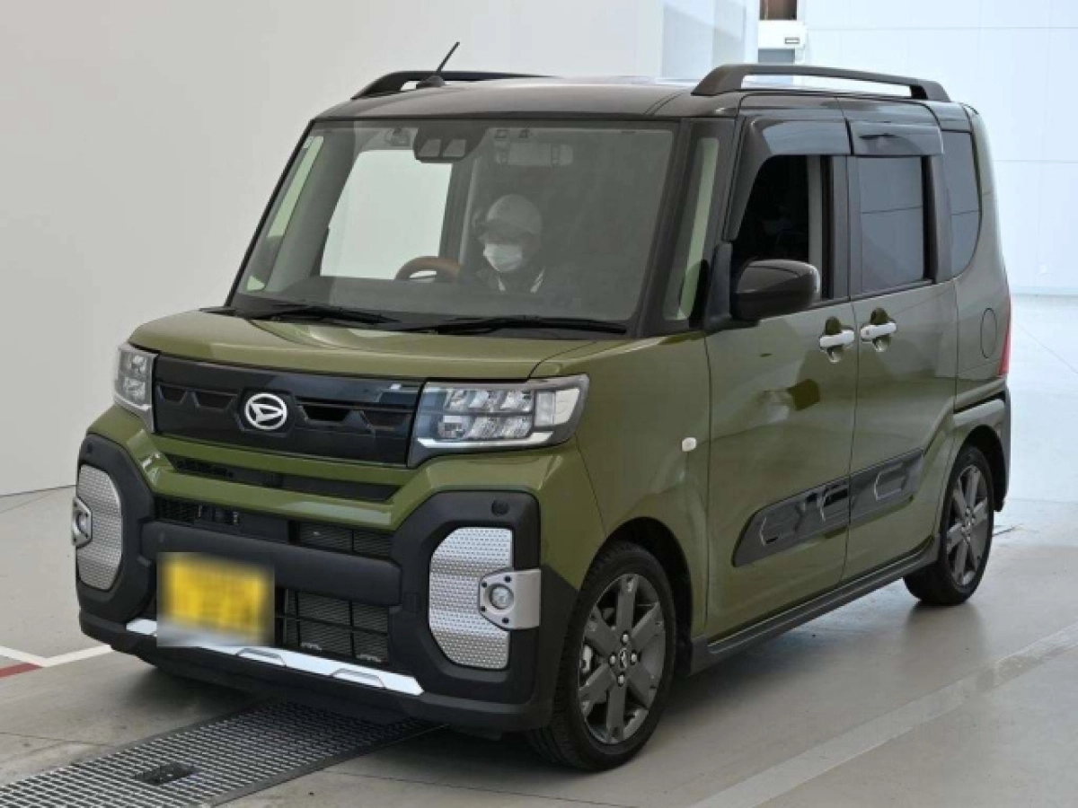 DAIHATSU TANTO LA650S 2023