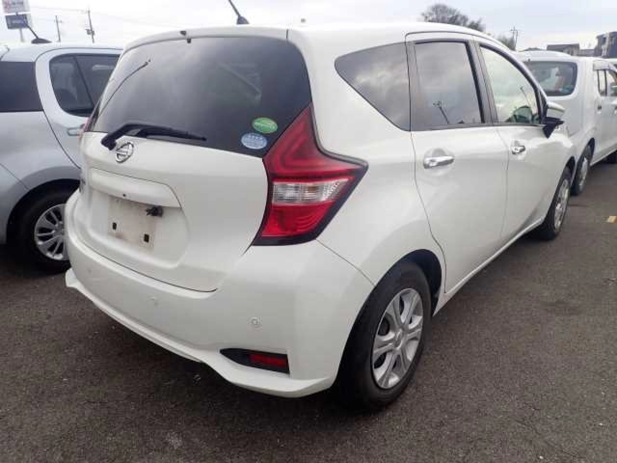 NISSAN NOTE